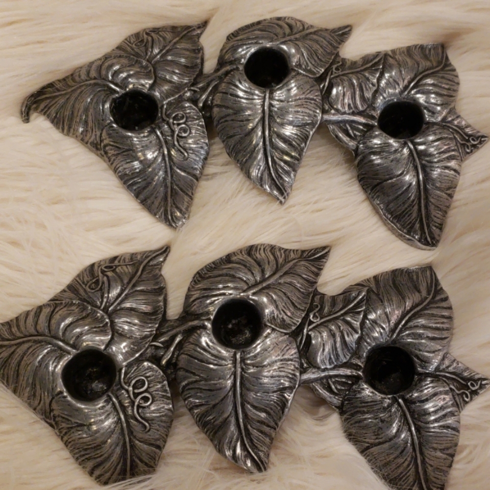SET 2 PEWTER 3 CANDLESTICK HOLDERS‎